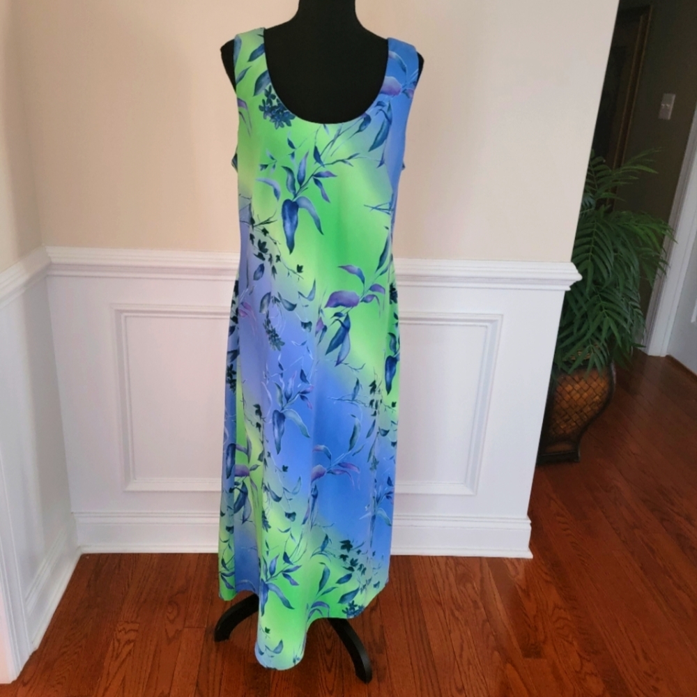 Menu Dress